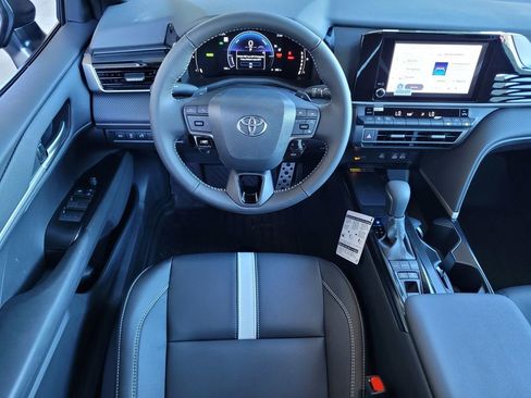 New 2026 Toyota Camry SE FWD image 7