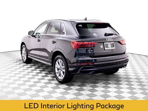 Used 2025 Audi Q3 2.0T Premium Plus w/ Premium Plus Package AWD/4WD image 3
