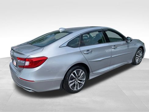 Used 2018 Honda Accord Touring image 5