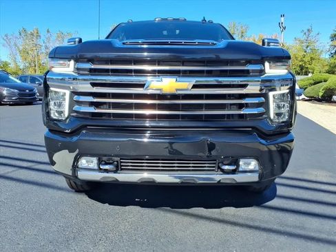 Used 2022 Chevrolet Silverado 3500 High Country w/ Snow Plow Prep/Camper Package image 6