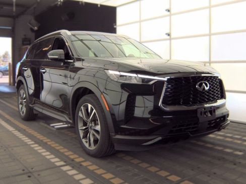 Used 2024 INFINITI QX60 Luxe AWD/4WD image 6