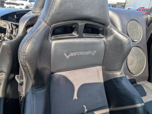 Used 2006 Dodge Viper SRT-10 image 17