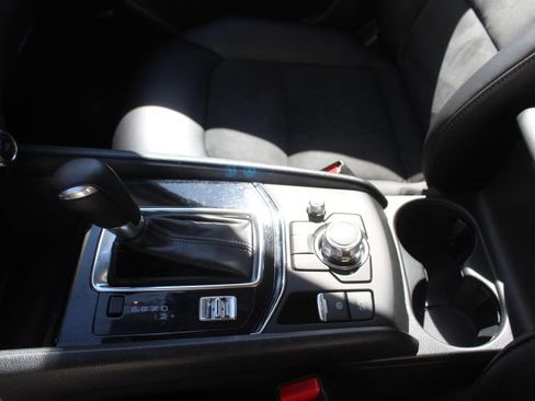 Used 2018 MAZDA CX-5 Touring w/ Preferred Equipment Package image 26