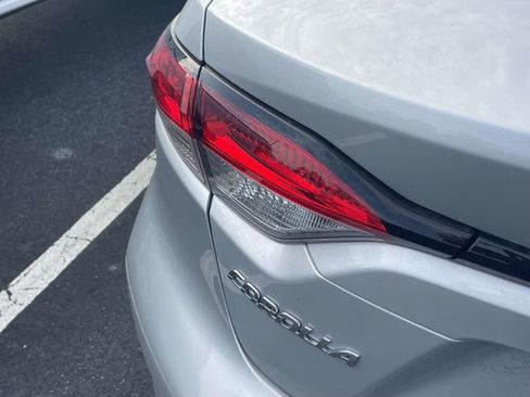 Used 2024 Toyota Corolla LE image 10