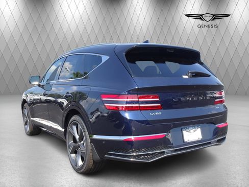 New 2025 Genesis GV80 3.5T Prestige image 3