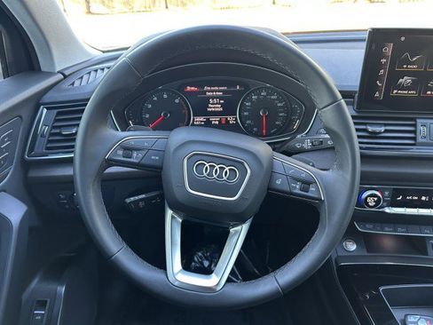 Certified 2023 Audi Q5 2.0T Premium w/ Convenience Package image 10
