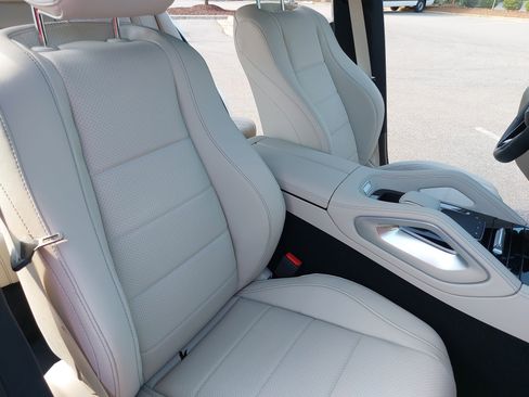 Used 2026 Mercedes-Benz GLE 450 GLE 450 image 11