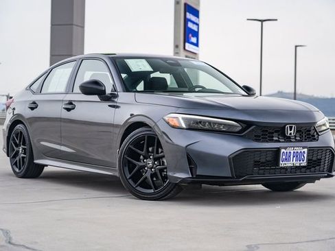 Certified 2025 Honda Civic Sport image 2