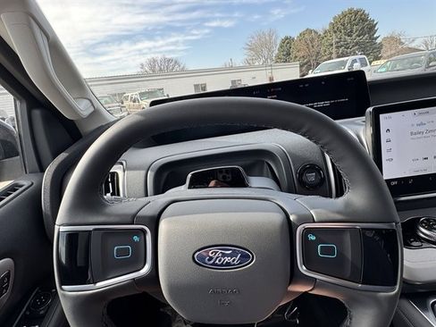 New 2026 Ford Expedition Max Active AWD/4WD image 10