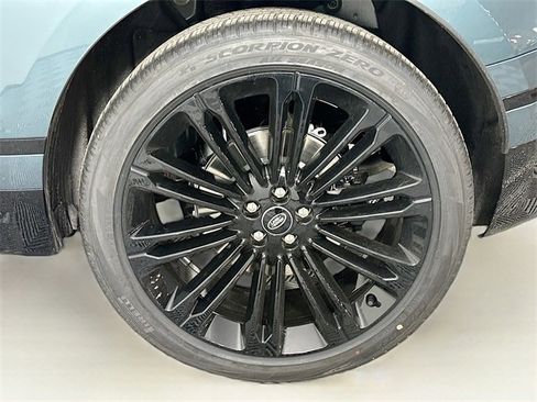 New 2026 Land Rover Range Rover Velar Dynamic SE image 28