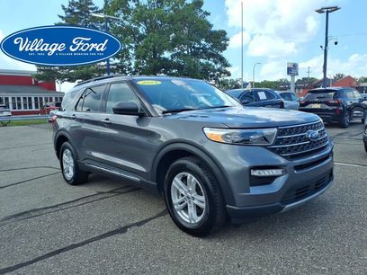 Certified 2024 Ford Explorer XLT w/ Equipment Group 202A