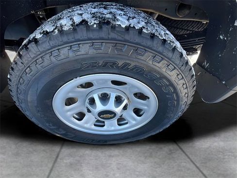 Used 2024 Chevrolet Silverado 2500 W/T image 38