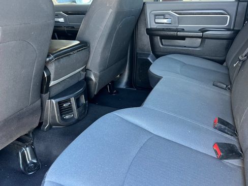 Used 2022 RAM 2500 Big Horn AWD/4WD image 12