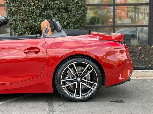 Used 2020 BMW Z4 sDrive30i w/ M Sport Package image 11
