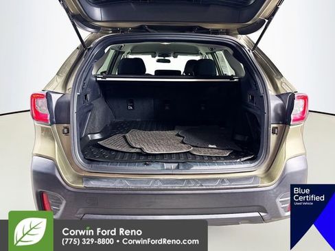 Used 2022 Subaru Outback Premium image 28
