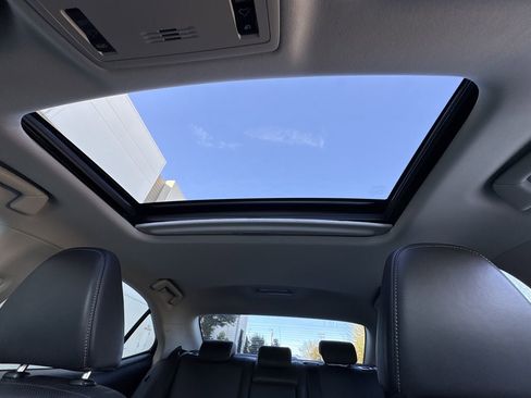 Used 2016 Lexus IS 200t image 34