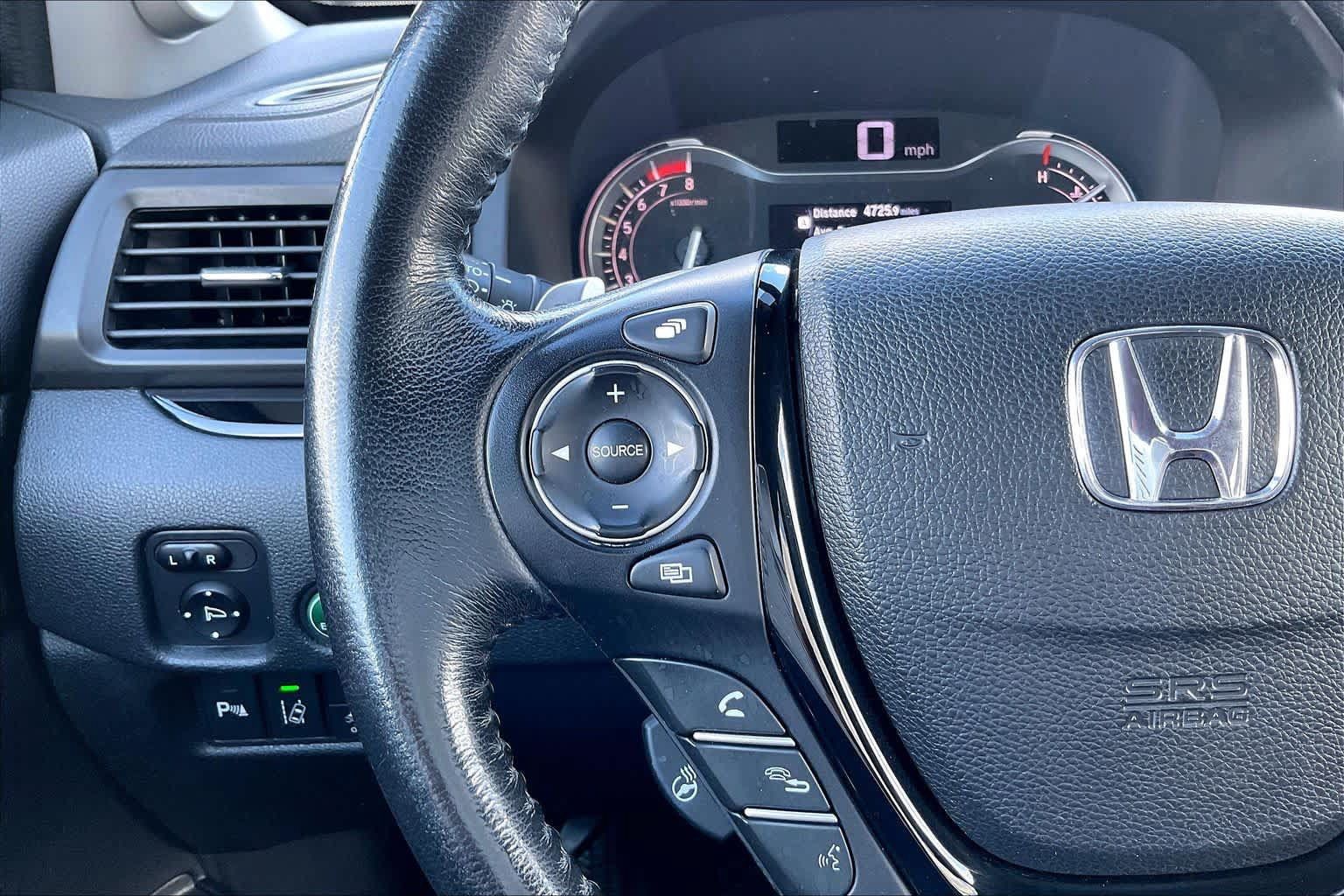 Used 2016 Honda Pilot Elite image 24