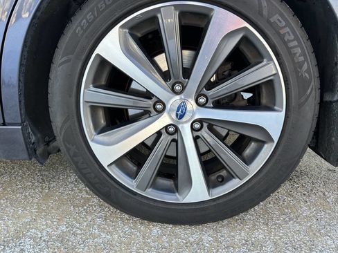 Used 2017 Subaru Legacy 2.5i Limited image 33