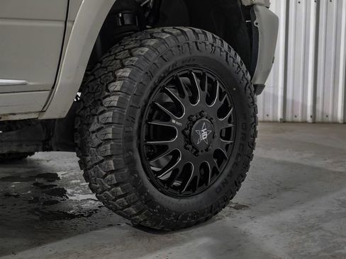 Used 2017 RAM 3500 Laramie Longhorn AWD/4WD image 59