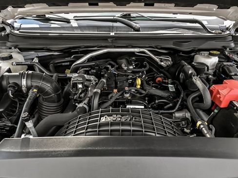 Used 2022 Ford Ranger XLT w/ Equipment Group 301A Mid image 12