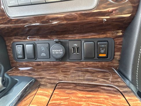 Used 2020 Nissan Armada SL w/ Premium Package AWD/4WD image 33