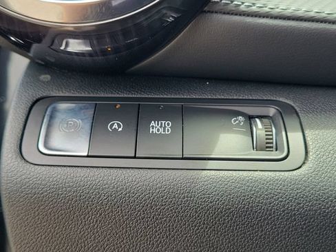 Certified 2026 Chevrolet Equinox LT w/ Convenience Package II FWD image 24