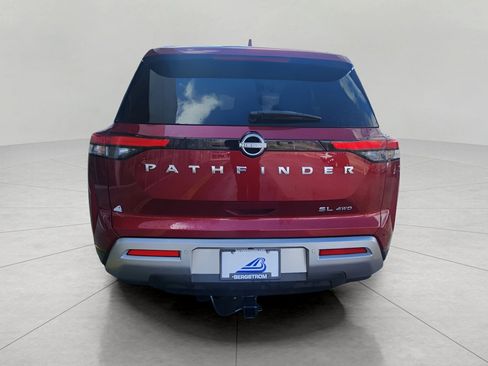 Used 2022 Nissan Pathfinder SL image 8