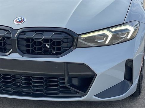 Used 2023 BMW M340i w/ Premium Package image 9