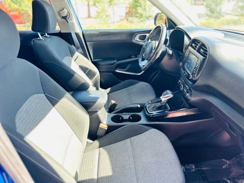 Used 2020 Kia Soul GT-Line w/ GT 2.0L Power Sunroof Package FWD image 20