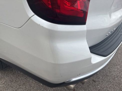 Used 2023 GMC Yukon Denali image 10