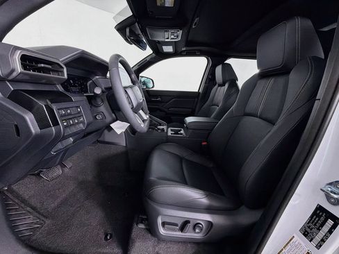 New 2026 Toyota 4Runner Limited AWD/4WD image 11