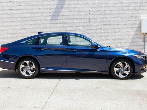 Used 2018 Honda Accord EX-L image 7