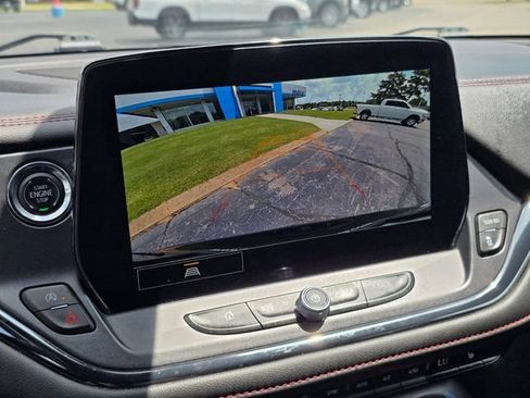 Used 2025 Chevrolet Blazer RS FWD image 26