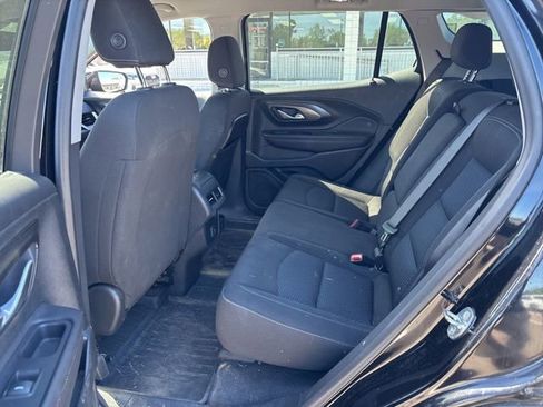 Used 2023 GMC Terrain SLE w/ Driver Convenience Package FWD image 15