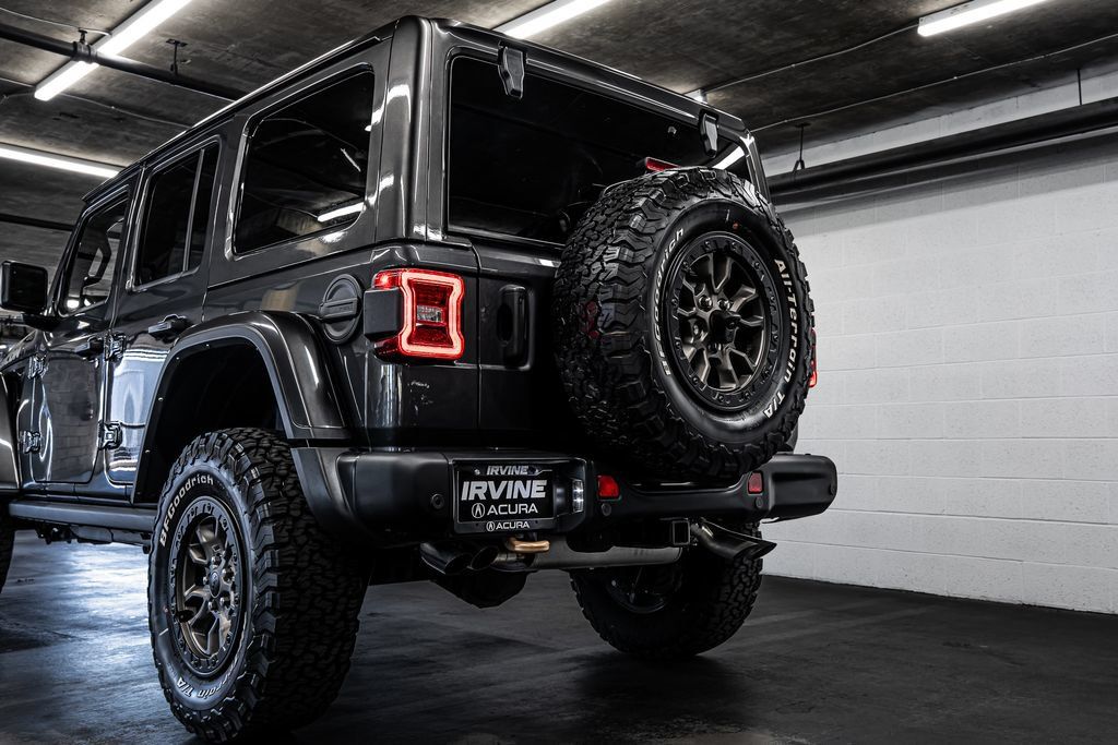 Used 2022 Jeep Wrangler Unlimited Rubicon w/ Trailer Tow Package AWD/4WD image 16