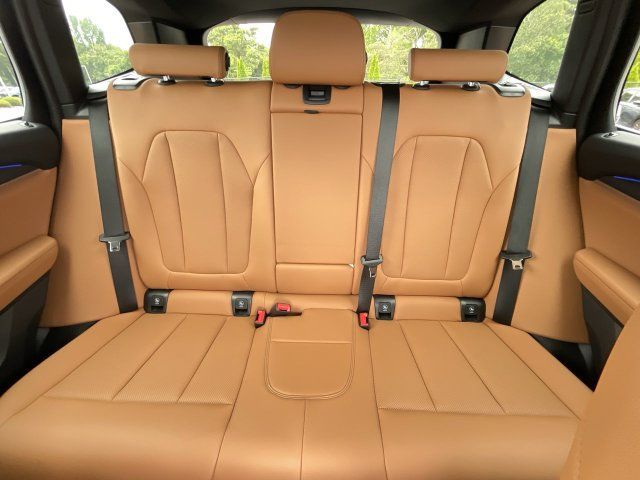 Used 2024 BMW X3 sDrive30i w/ Convenience Package w/ZPA RWD image 16