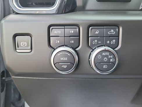 Used 2024 GMC Sierra 1500 Denali image 20