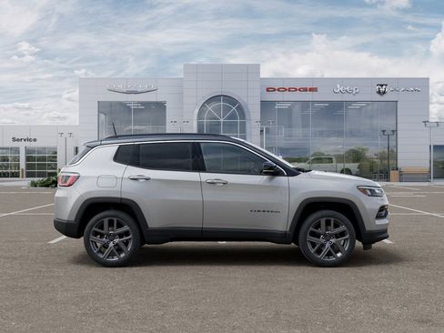New 2026 Jeep Compass Limited AWD/4WD image 21