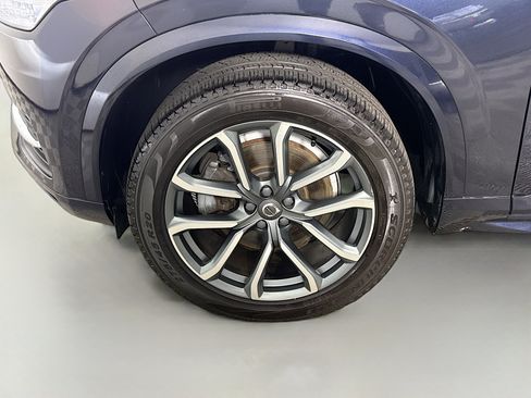 Used 2019 Volvo XC90 T5 Momentum w/ Protection Package Premier FWD image 38