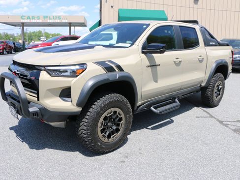 Used 2023 Chevrolet Colorado ZR2 w/ Desert Boss Special Edition AWD/4WD image 1