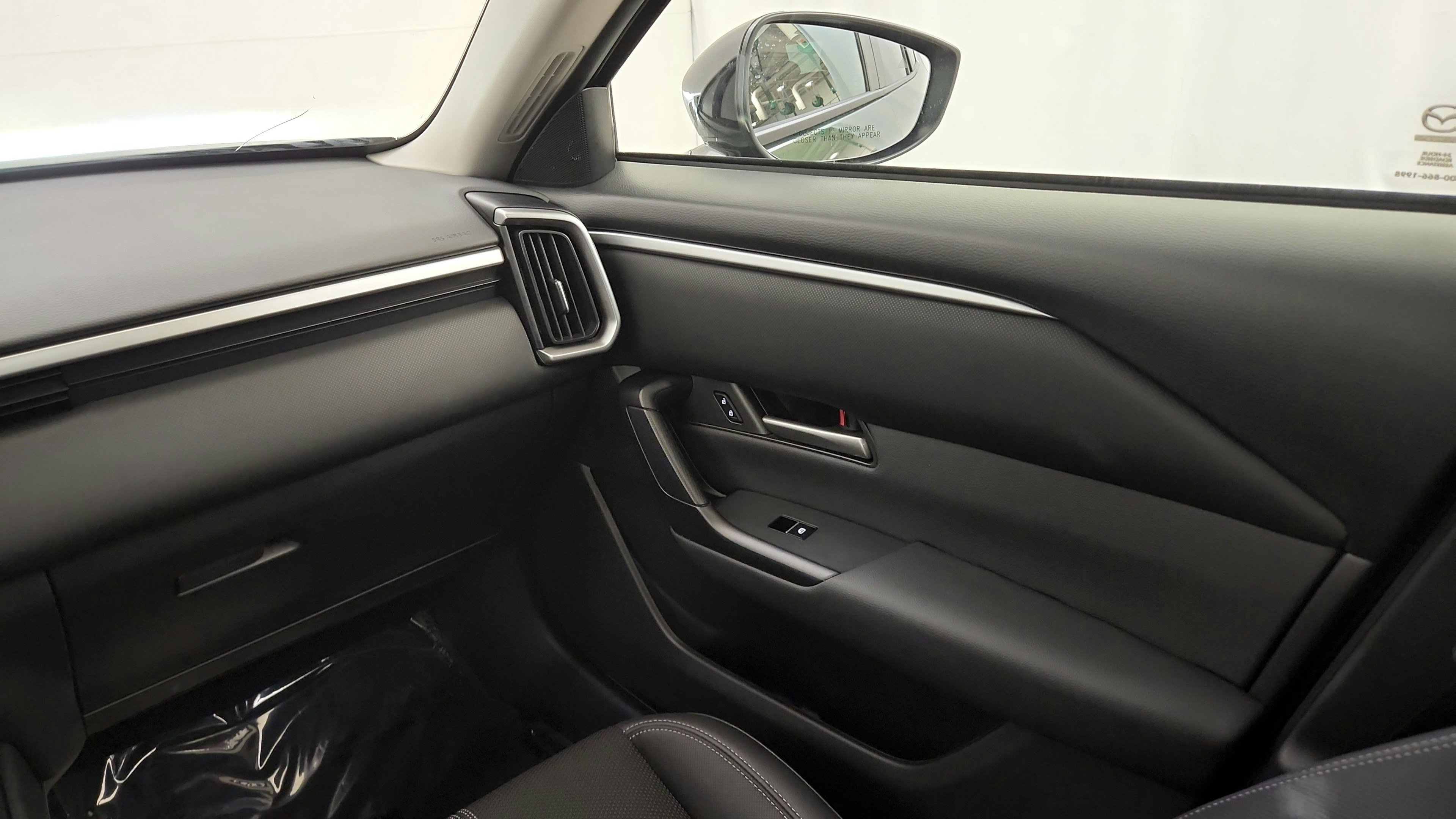 Used 2026 MAZDA CX-50 AWD 2.5 S w/ Preferred Pkg image 26