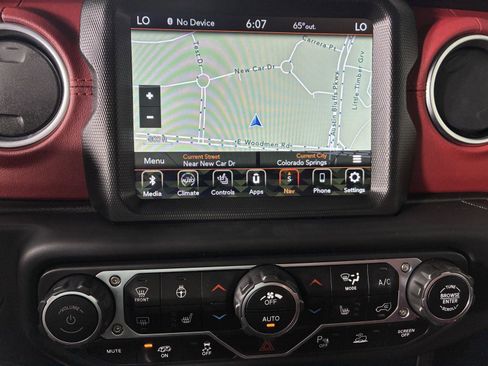 Used 2023 Jeep Wrangler Unlimited Rubicon 392 AWD/4WD image 24