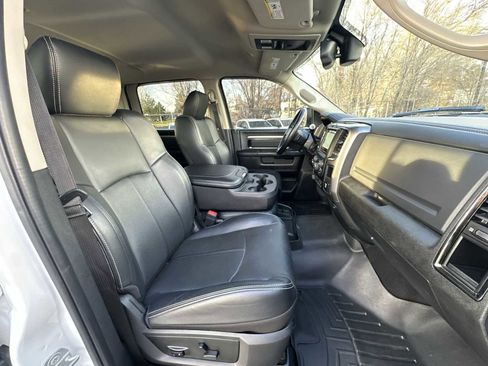 Used 2018 RAM 2500 Laramie w/ Sport Appearance Group image 24