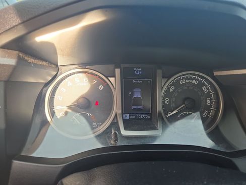 Used 2019 Toyota Tacoma SR5 image 16