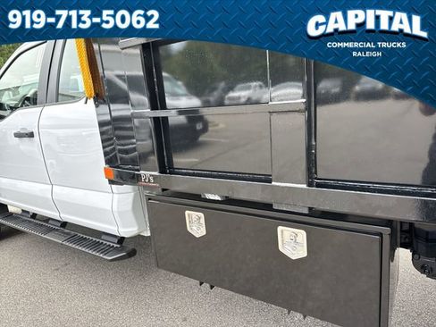 New 2026 Ford F550 4x4 Supercab Super Duty image 17