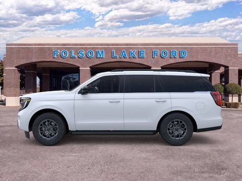 New 2026 Ford Expedition Active AWD/4WD image 3