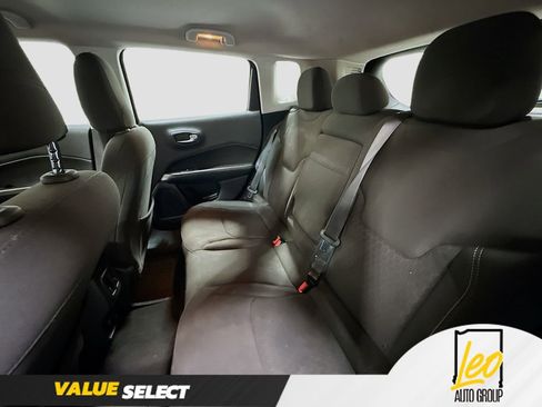 Used 2018 Jeep Compass Sport FWD image 23