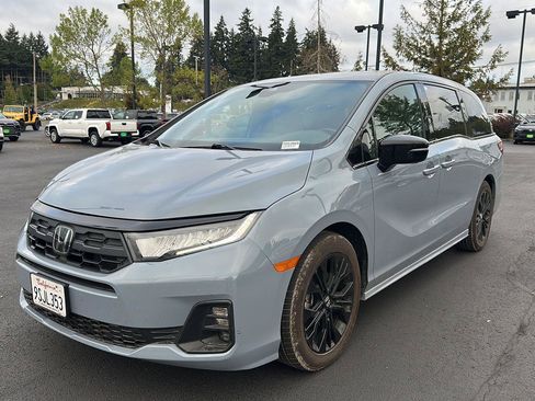 Used 2025 Honda Odyssey Sport-L image 1