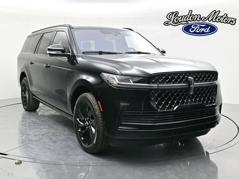 Used 2025 Lincoln Navigator L Reserve w/ Jet Appearance Package image 1