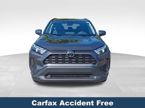 Used 2025 Toyota RAV4 XLE AWD/4WD image 3